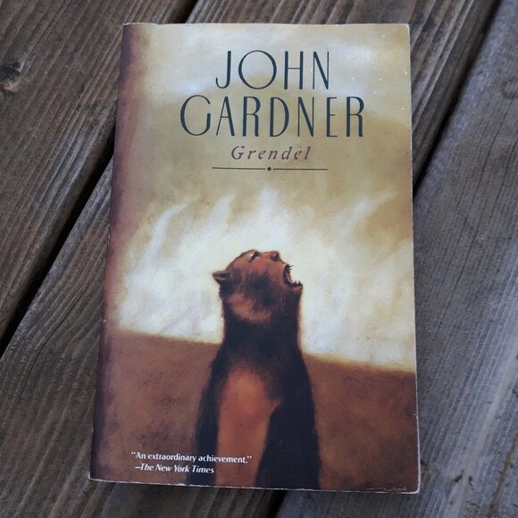 Grendel by John Gardner - Picture 1 of 2